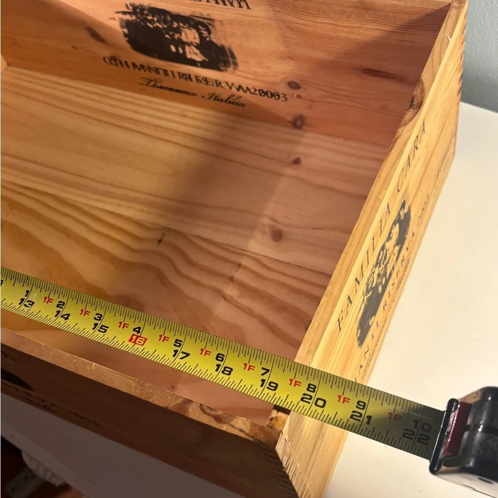 Chianti Reserva Vintage Wooden Wine Crate Familia Cara Italy